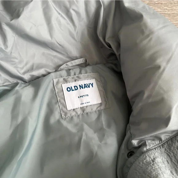 Old Navy Light Blue Puffer Coat - Picture 6 of 6